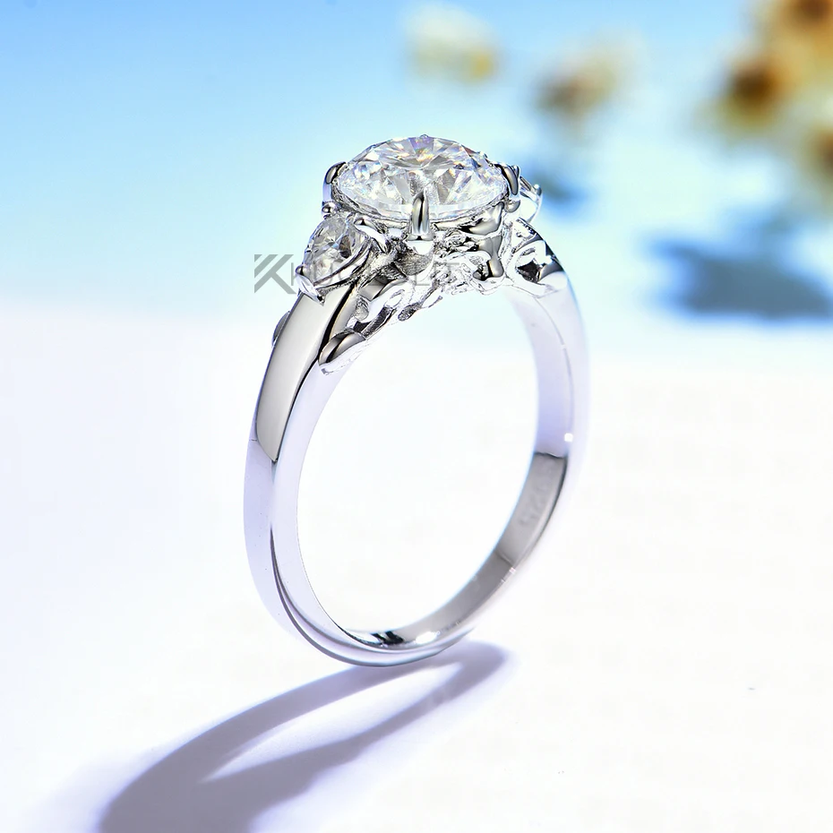Sterling Silver Ring - Anello Solitario con Moissanite Rotonda da