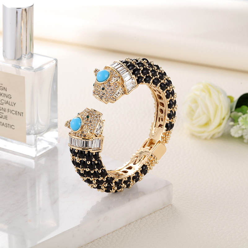 Sally's Paradise Braccialetti  - Paradise Jewelry & Watches Dolphin Mall recensione e prezzo