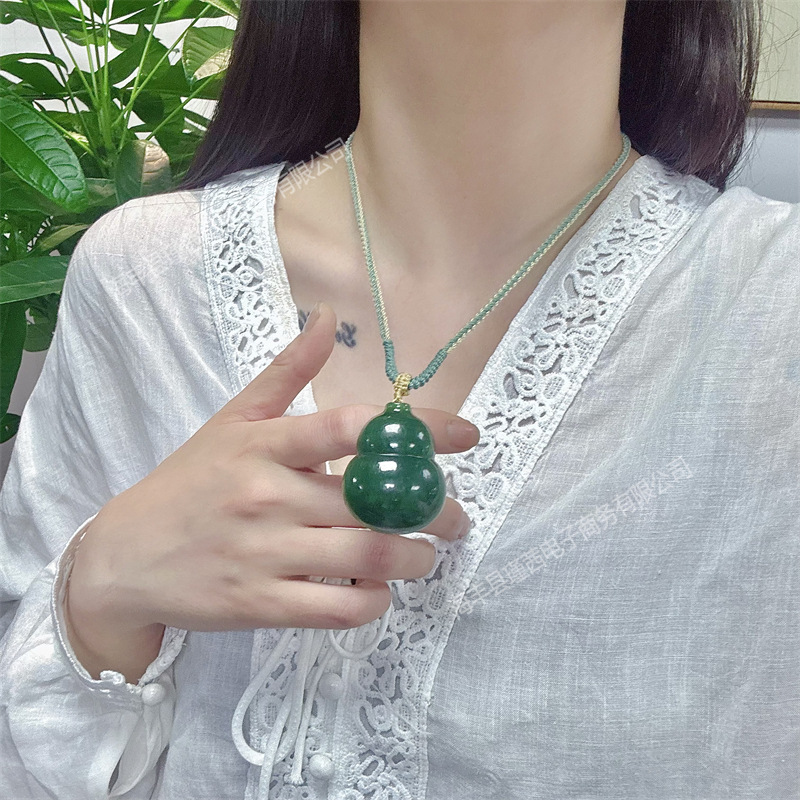 Collana con Pendente a Forma d - Jewelry & Watches Spółka Z Ograniczoną Odpowiedzialnością recensione e prezzo